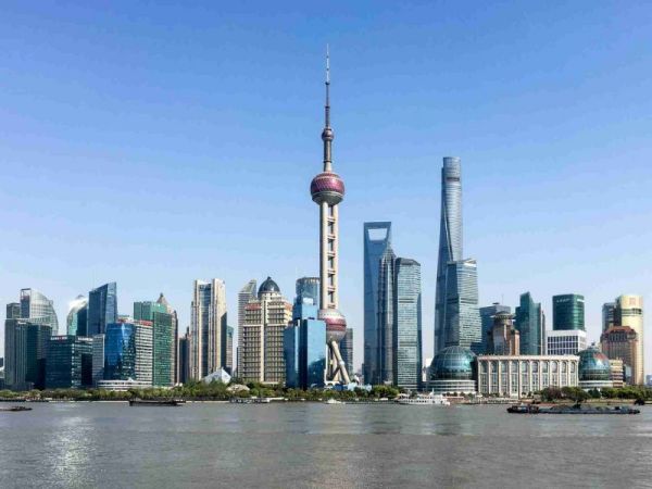 楼宇自控系统，物联网技术，智能化管理，能源消耗，安全监控