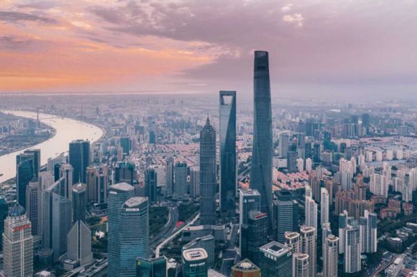  楼宇智能化系统，建筑管理，智能设备，节能环保，物联网，安全管理